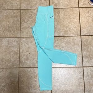 Curves n combatboots
 Light blue workout leggings